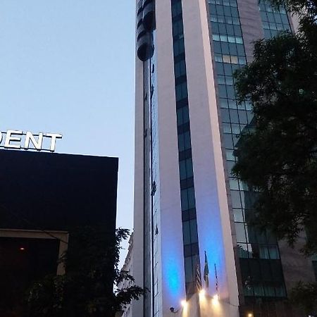 Apartamento Em Sao Paulo Jardins Oscar Freire Esterno foto